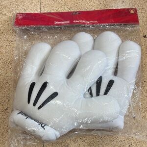 Disney White Mickey Mouse Gloves Costume Accessory